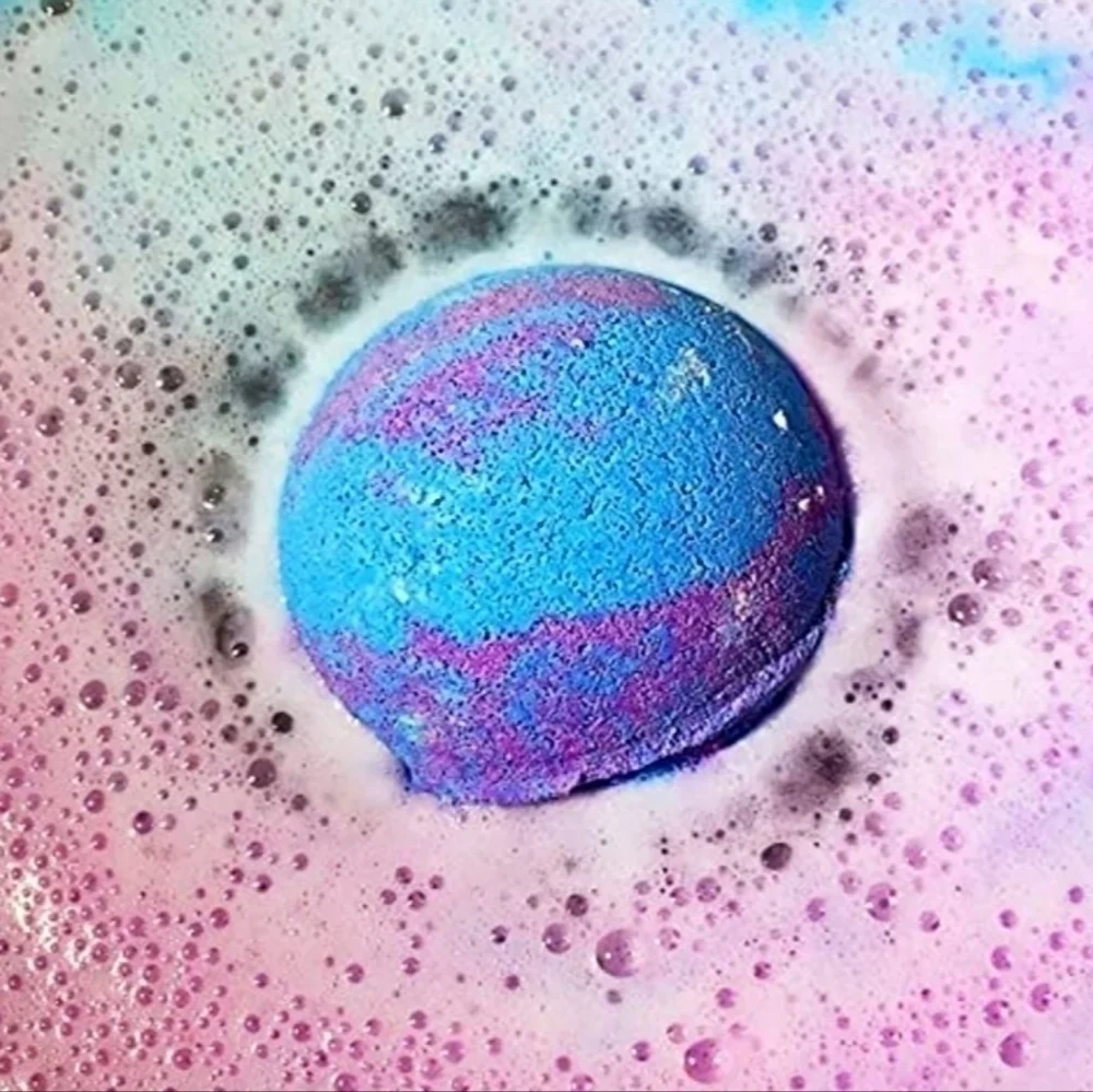 🛑 2 / $40 Sale! Naturally Vain Handmade Natural Bathbombs 9 count NWT